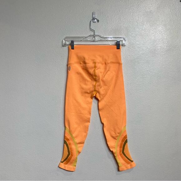 Free People Movement Orange Sun High-rise 7/8 The Essence Leggings Sz M NWOT - Picture 7 of 9